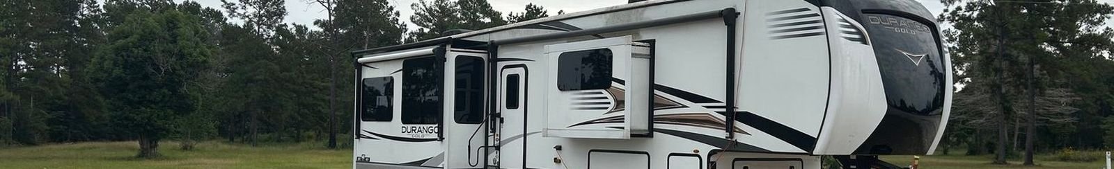 RV sites at Happy Days RV Park